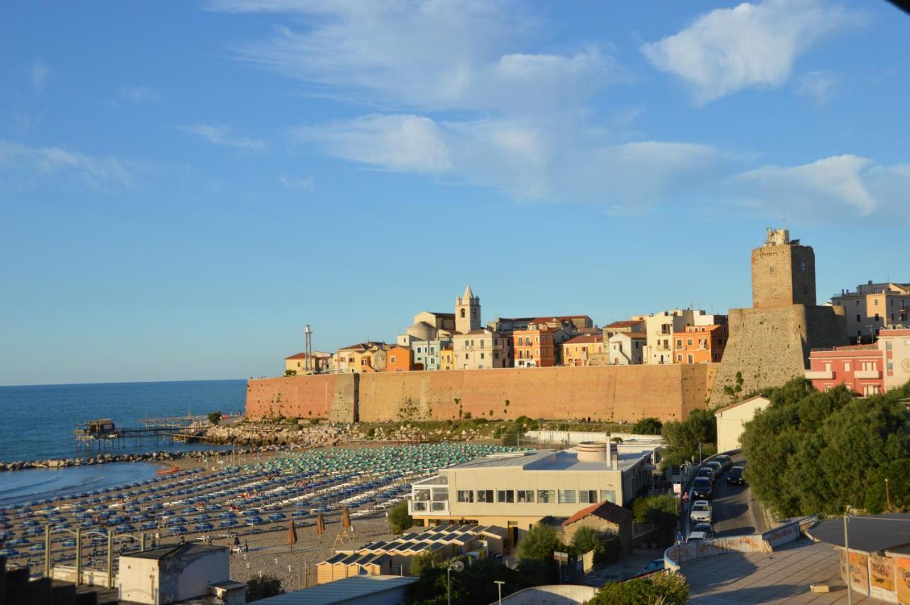 Le Volte Nel Borgo Apartment Termoli Ngoại thất bức ảnh