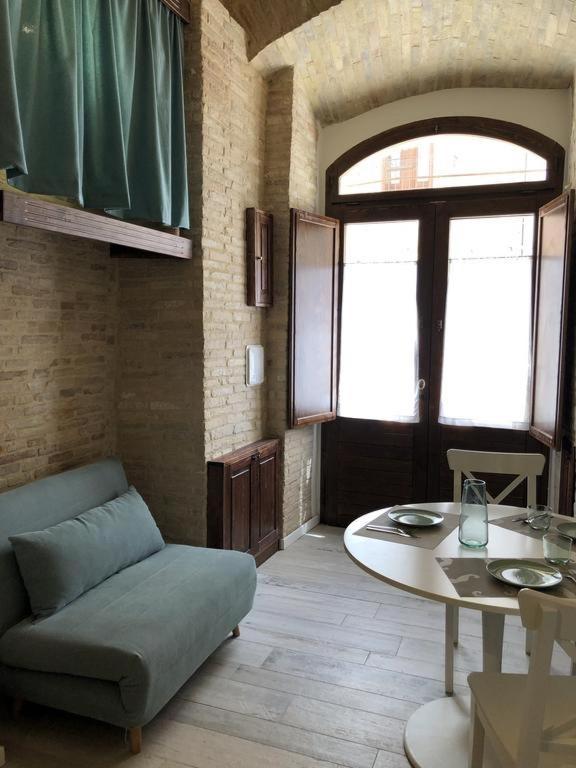 Le Volte Nel Borgo Apartment Termoli Ngoại thất bức ảnh